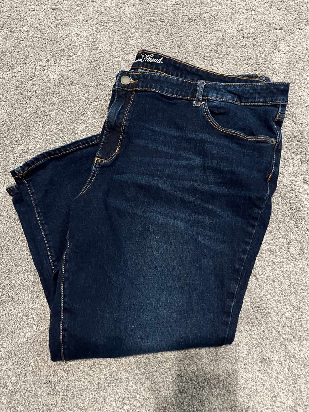 Universal Thread Women's Dark Indigo Cropped Jeans Size 24W